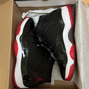 Air Jordan Retro 11 bred men’s sneakers
